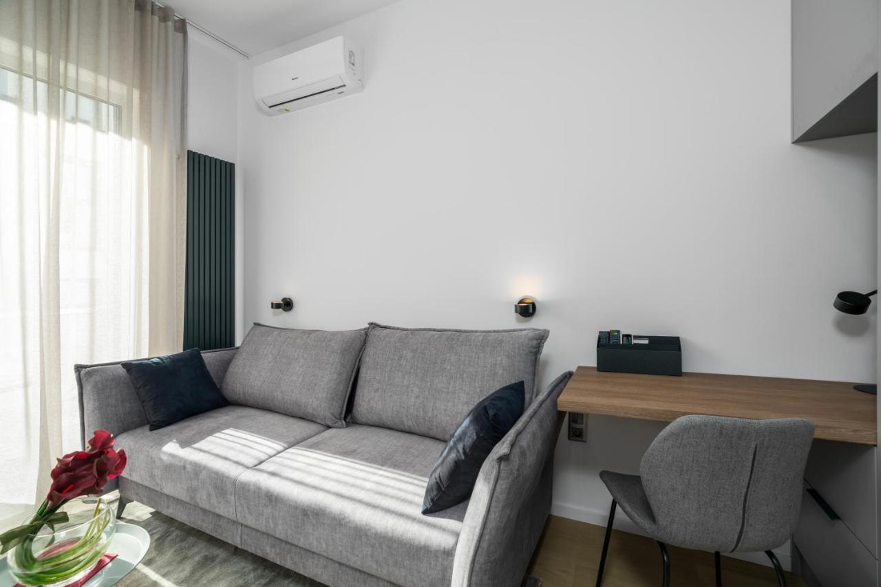 Central Apartments Garbary By Noclegi Renters بوزنان المظهر الخارجي الصورة