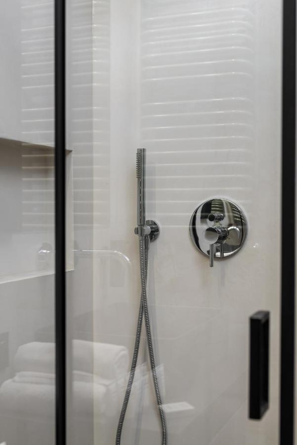 Central Apartments Garbary By Noclegi Renters بوزنان المظهر الخارجي الصورة