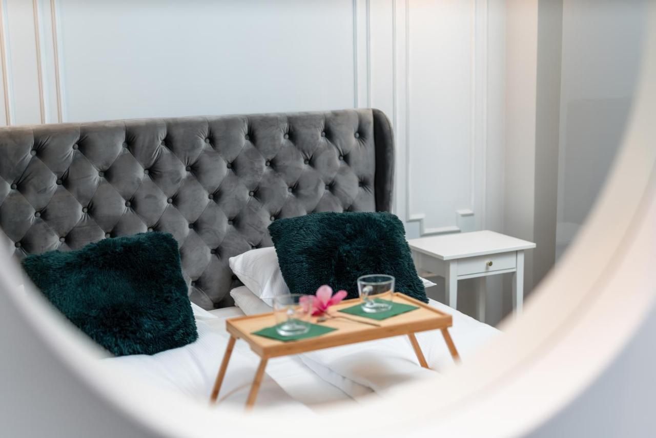 Central Apartments Garbary By Noclegi Renters بوزنان المظهر الخارجي الصورة